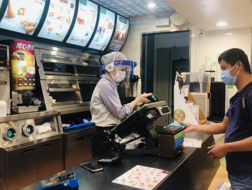 烏魯木齊國際機場 疫情防控與個人商務服務兩手抓