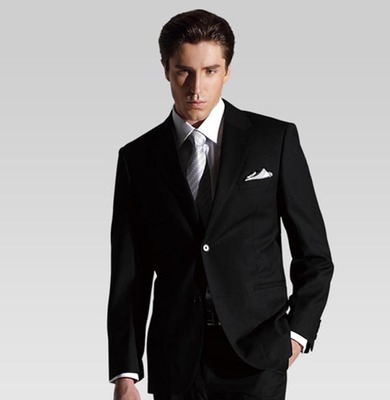 職業(yè)裝定制與攝影擴印服務(wù) 專業(yè)形象的全方位打造